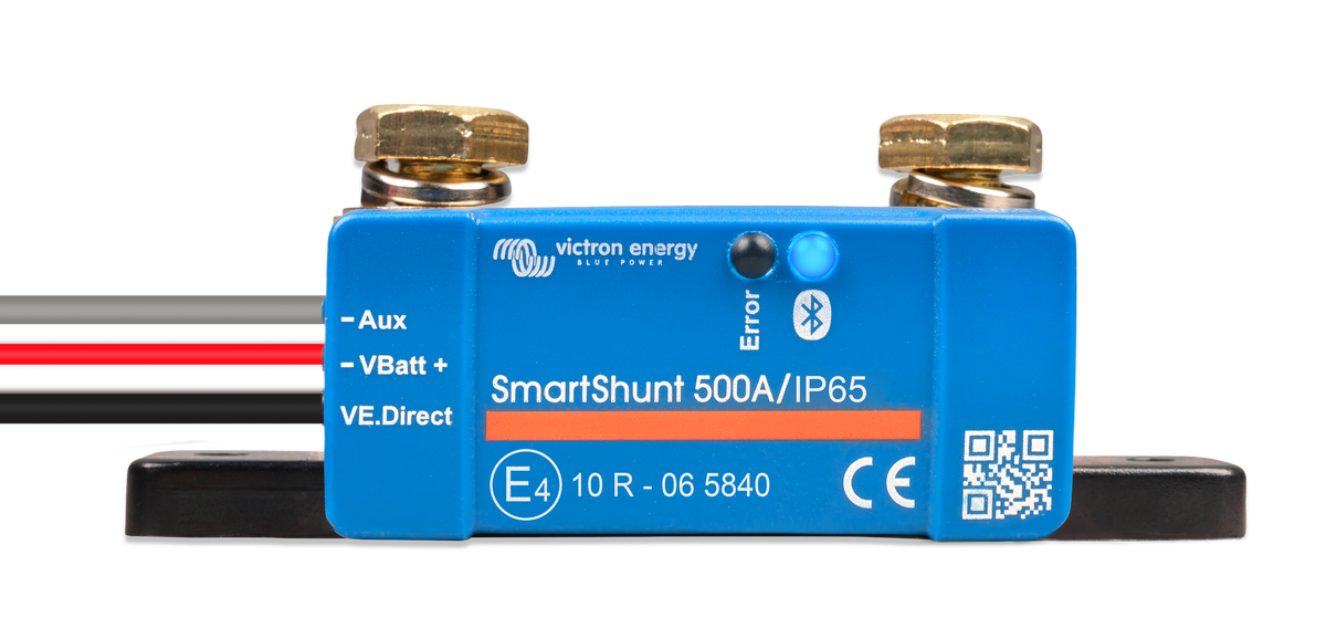 Victron SmartShunt 500A/50mV IP65 waterproof battery monitor, front view