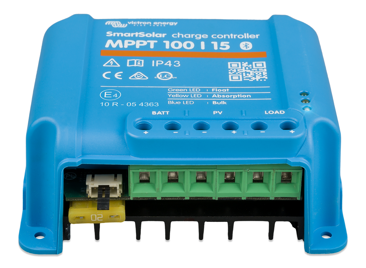 Victron SmartSolar MPPT 100/15 solar charge controller, front view