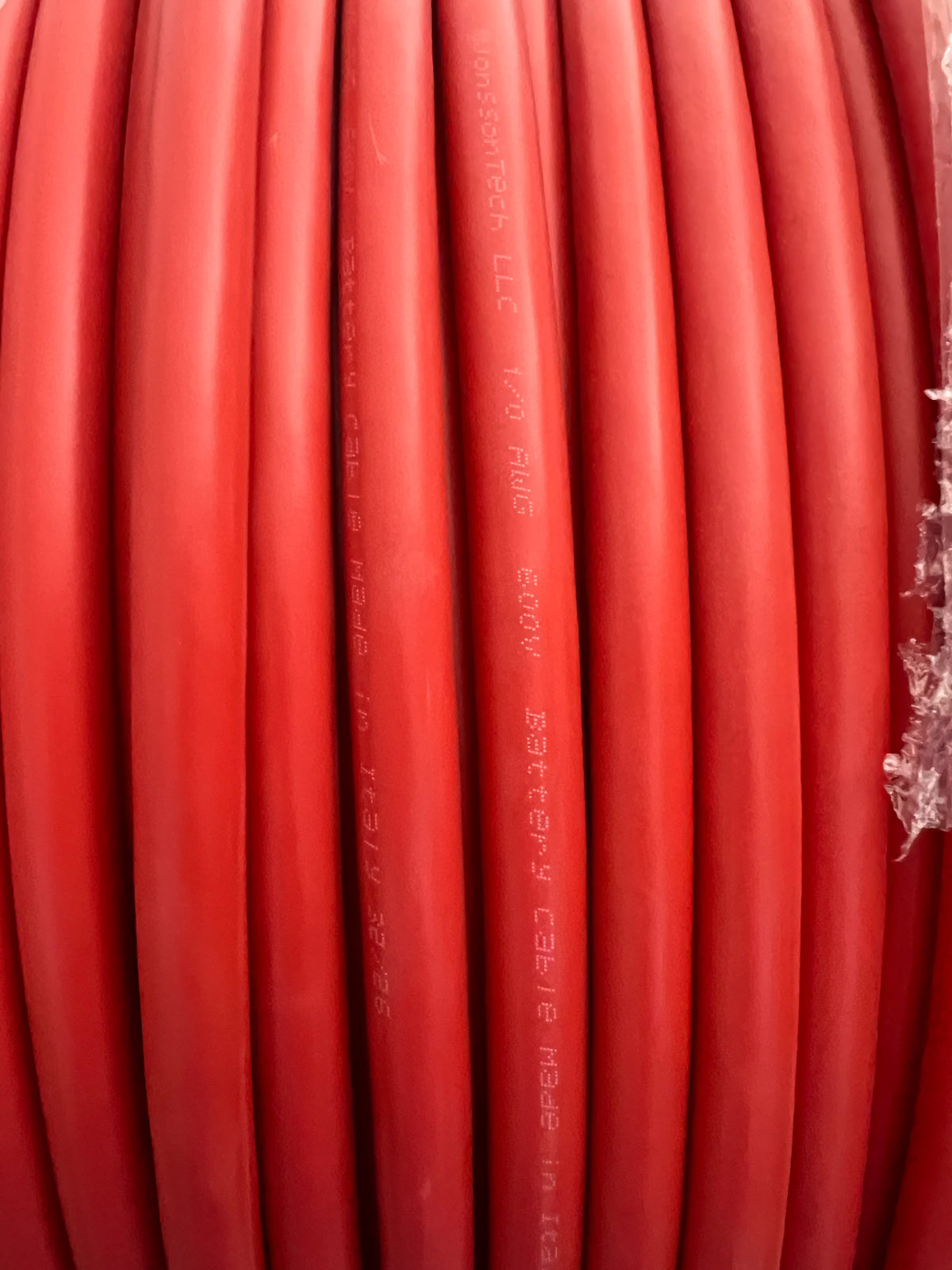 2/0 AWG (70mm²) Flexible Copper Battery Cable — Made in Italy, Sold Per Foot (Red or Black)